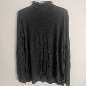 Abercrombie Fitch top